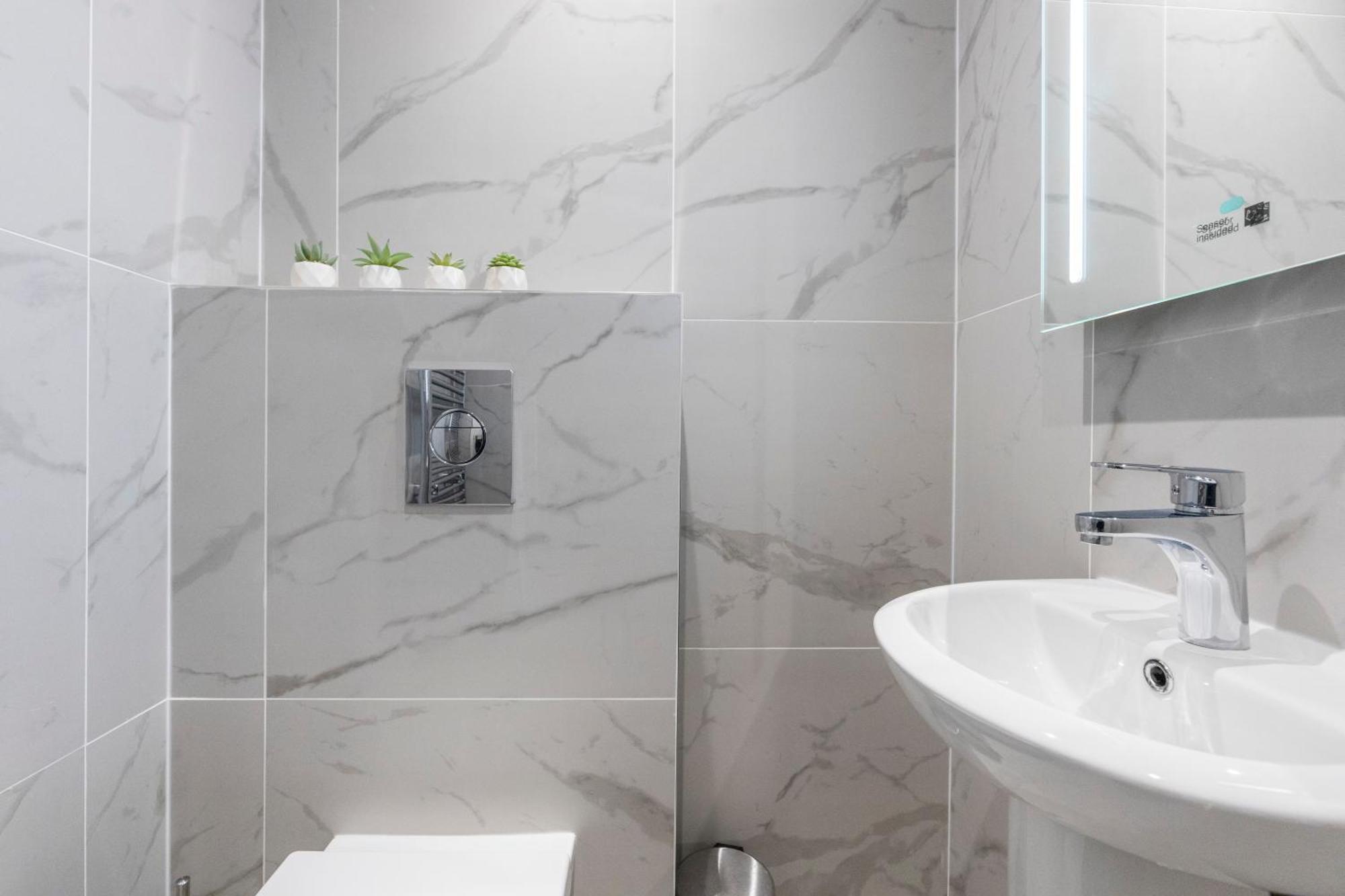 Luxurious 2 Bedroom - Apartment - Central Location London Exterior foto