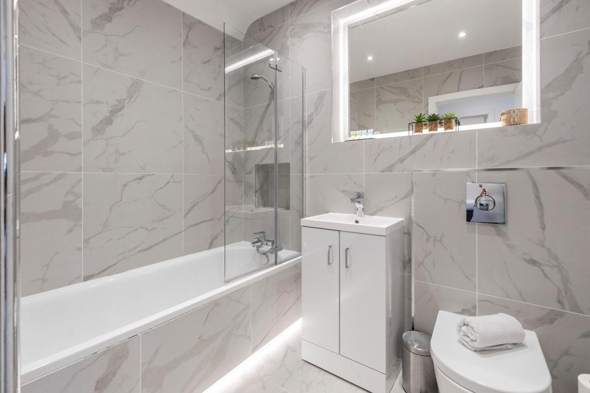 Luxurious 2 Bedroom - Apartment - Central Location London Exterior foto